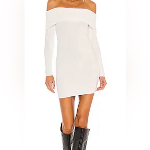 Privacy Please Dress - Picture 2 of 4